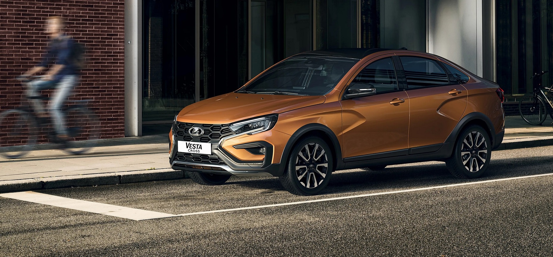 Lada Vesta получила климат-систему и Lada Connect без изменения цены